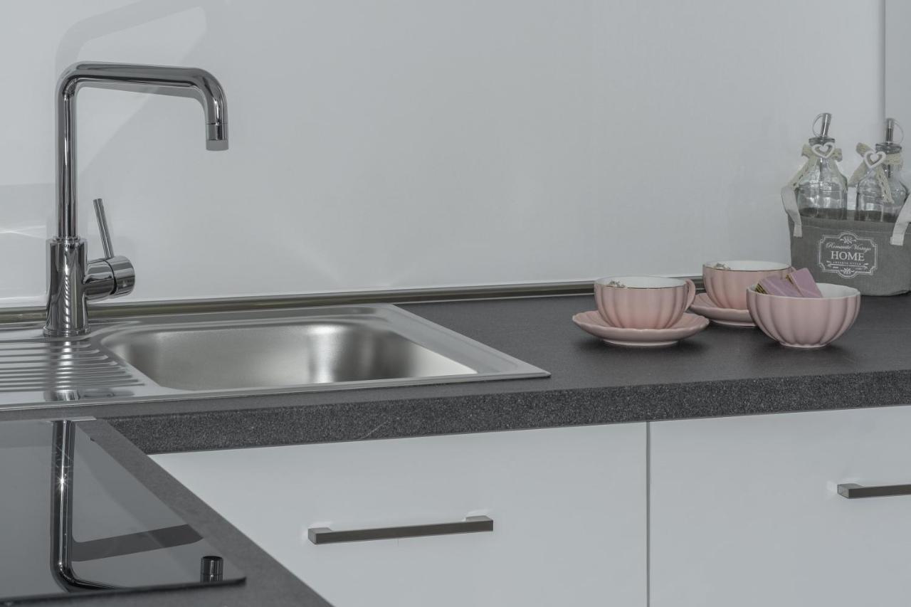 Montesun Apartments Becici Boreti Bagian luar foto