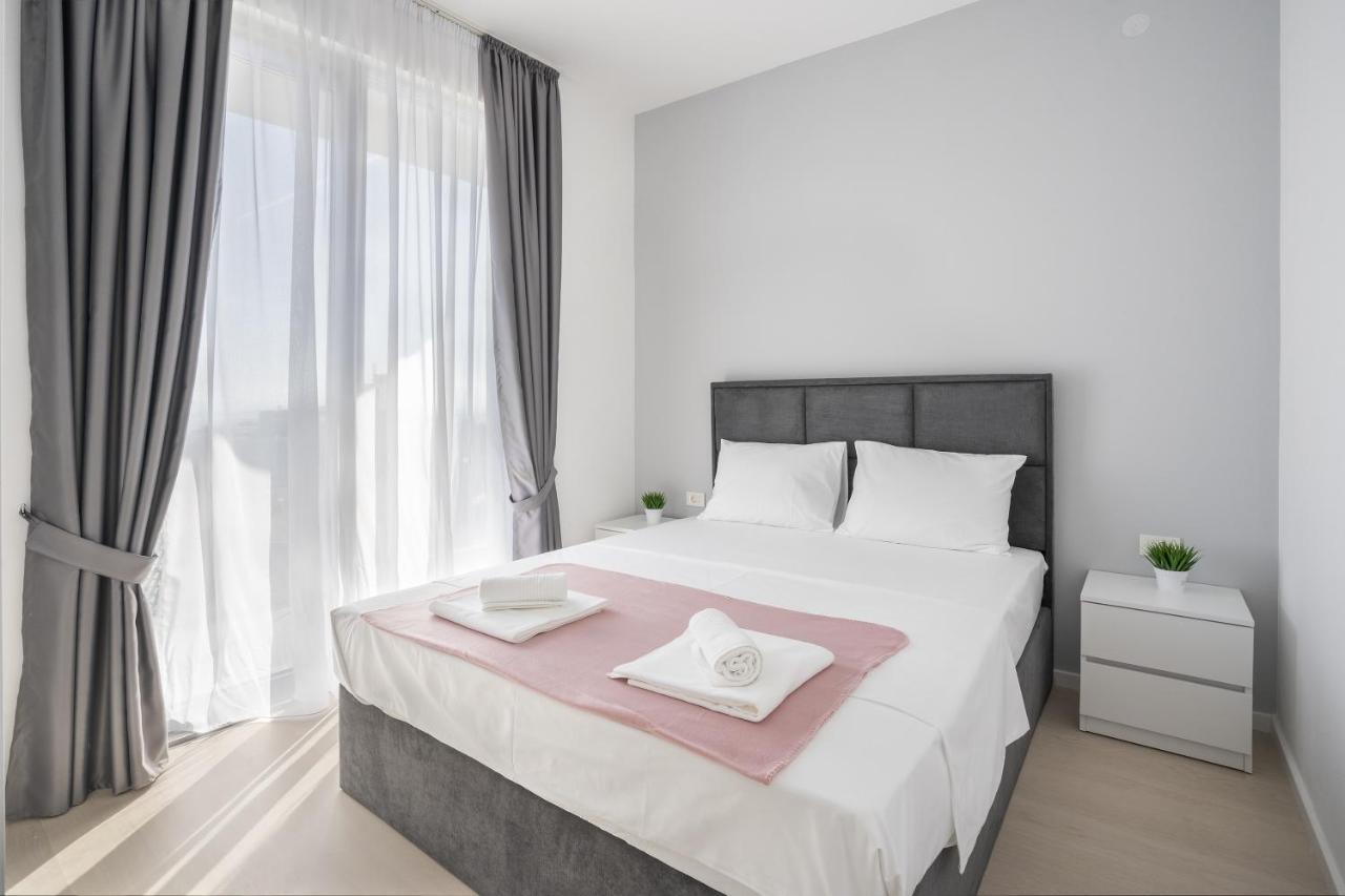 Montesun Apartments Becici Boreti Bagian luar foto