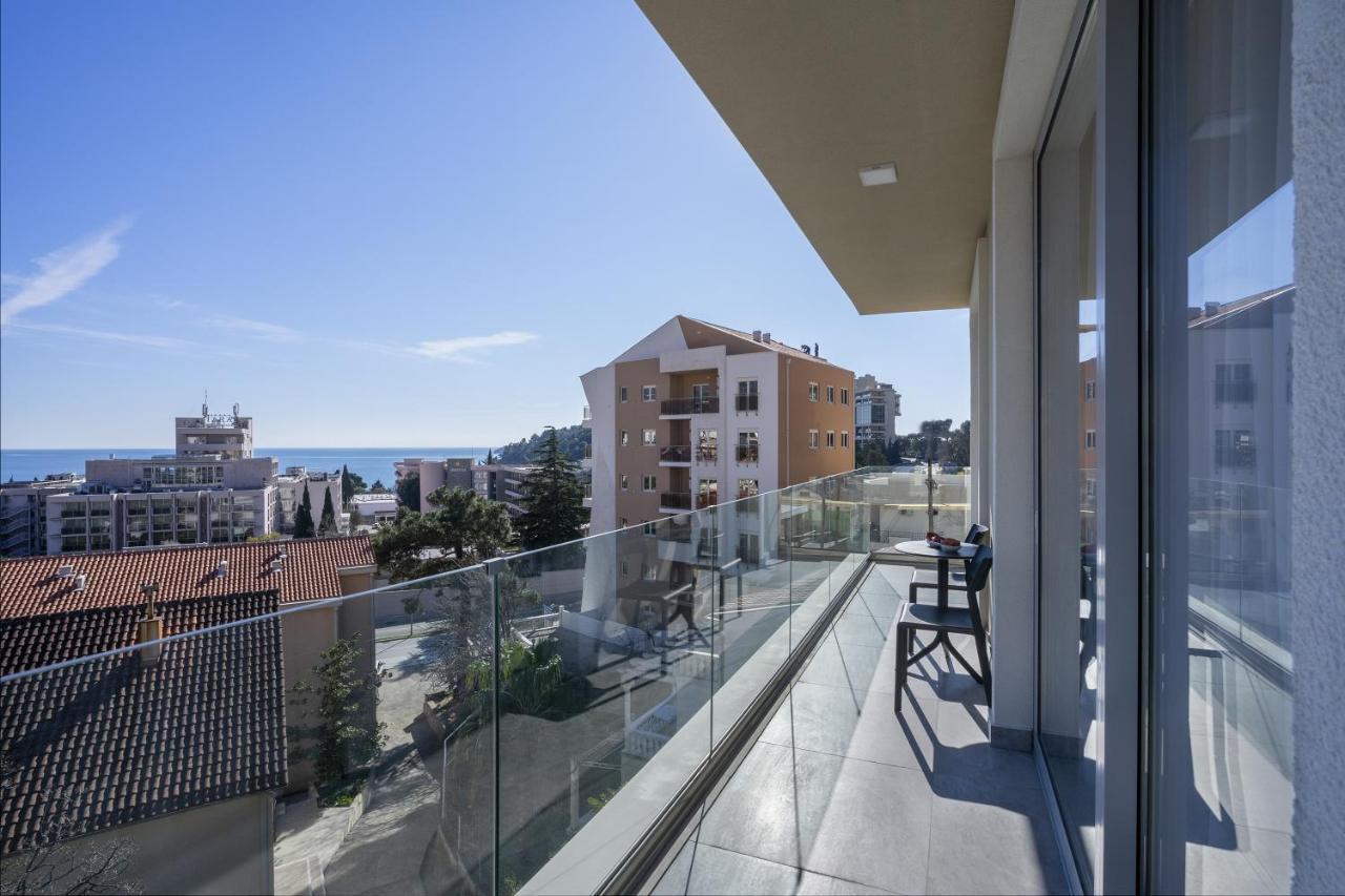 Montesun Apartments Becici Boreti Bagian luar foto