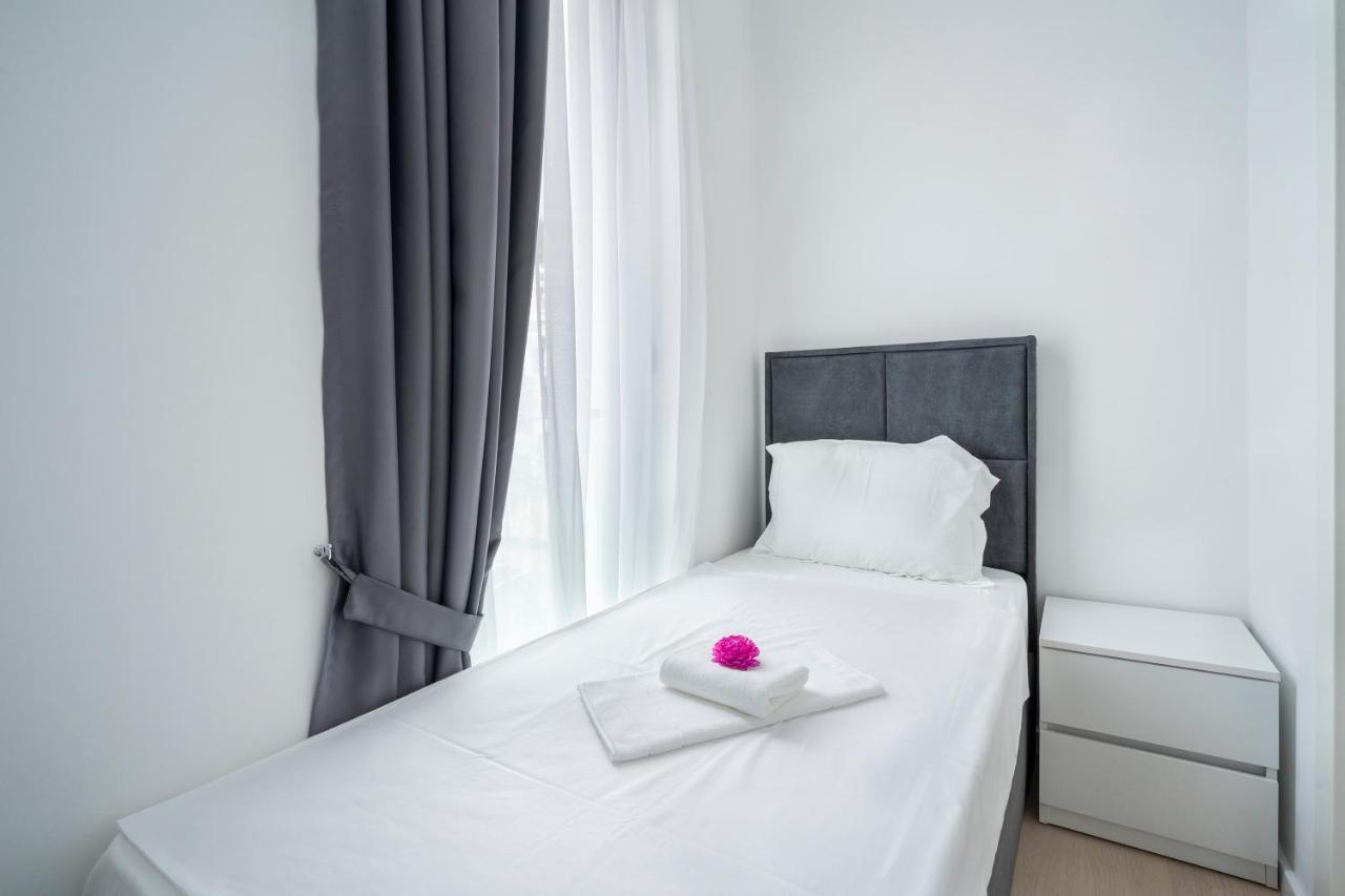 Montesun Apartments Becici Boreti Bagian luar foto