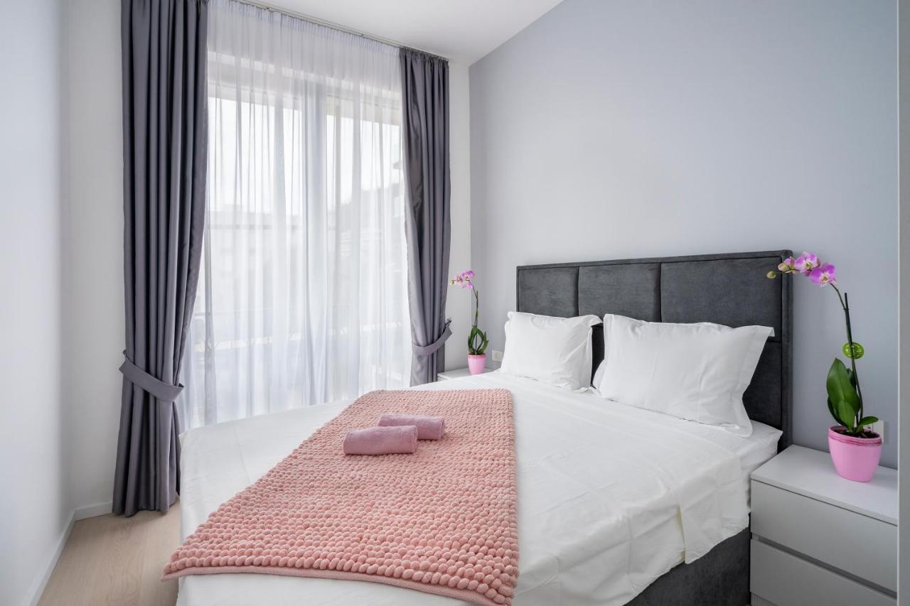 Montesun Apartments Becici Boreti Bagian luar foto