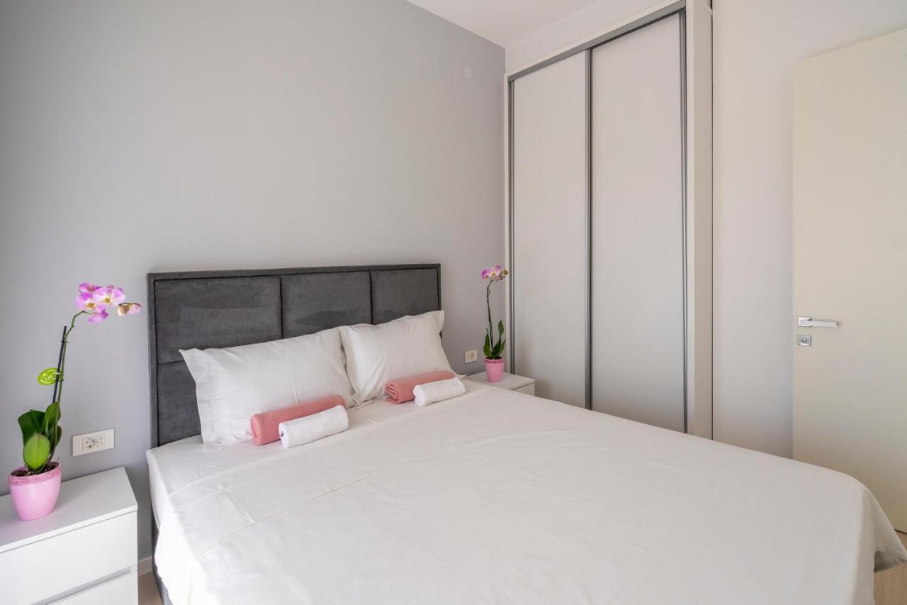 Montesun Apartments Becici Boreti Bagian luar foto